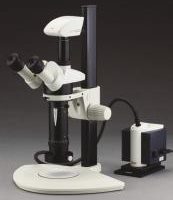 Zwei neue apochromatisch korrigierte Makroskope