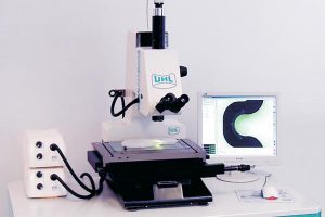 Messmikroskop für Werkstatt und Labor