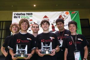 VC-Kameras unterstützen Sieger beim RoboCup 2009