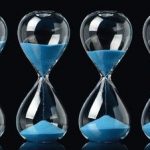 Collection_of_hourglasses_with_blue_sand_showing_the_passage_of_time